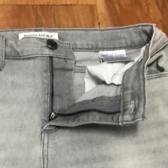 Banana Republic Light Gray Faded Distressed Jeans Size 28 - Picture 5 of 12